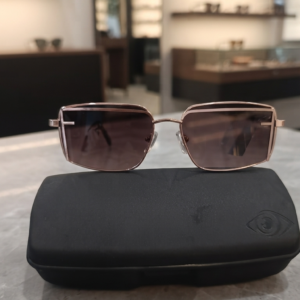Rectangular metal frame (rose gold finish)